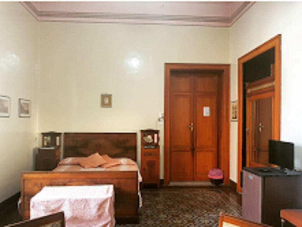 B&B Albatros Lipari  Exteriör bild